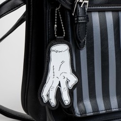 Mochila Wednesday. Estilo gótico y urbano en polipiel