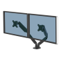 Brazo monitor doble Fellowes Platinum Series para dos monitores de hasta 32 pulgadas que libera espacio en el escritorio.